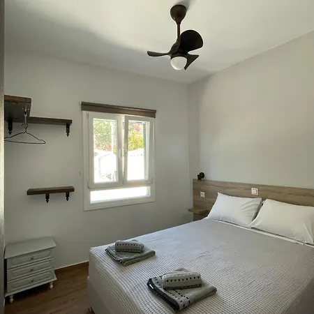 Q Apartments Molyvos Mythimna Exterior foto